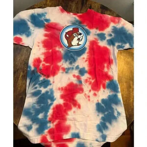 BUCEES | patriotic tie dye t-shirt. Size: M.